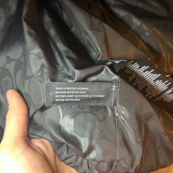 Coach monogram down puffer vest - Picture 10 of 16
